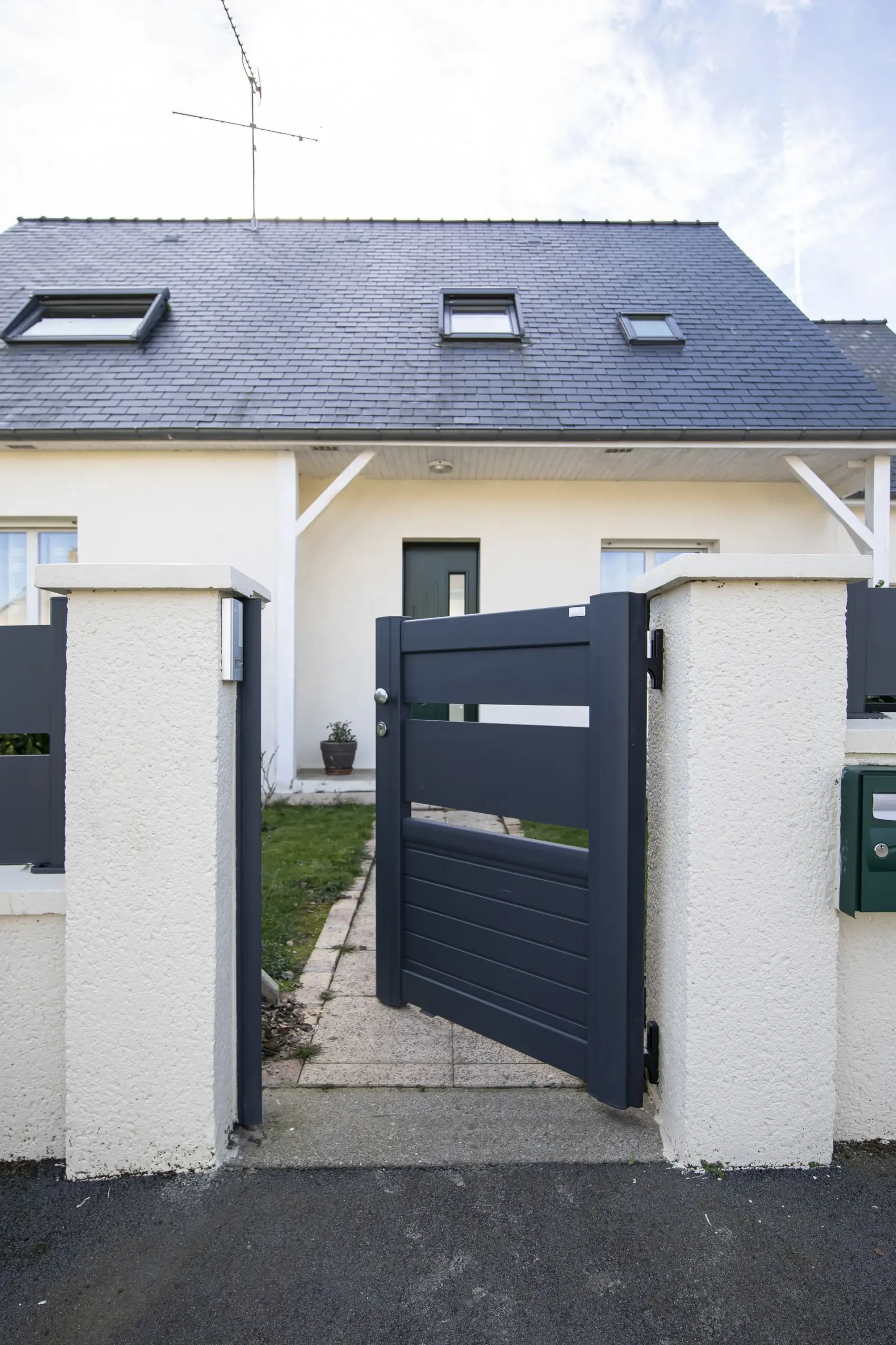 PORTILLON SIGNATURE_compressed