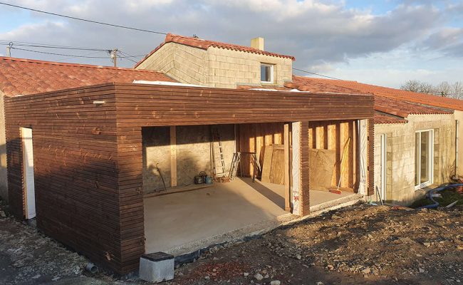 Réalisation d'une charpente bois ou métallique par RLCM, menuisier à Montaigu